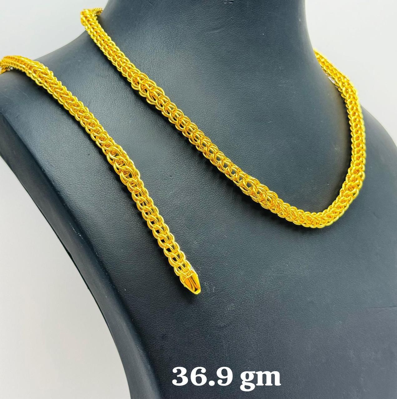 Jewellery Gallery Image